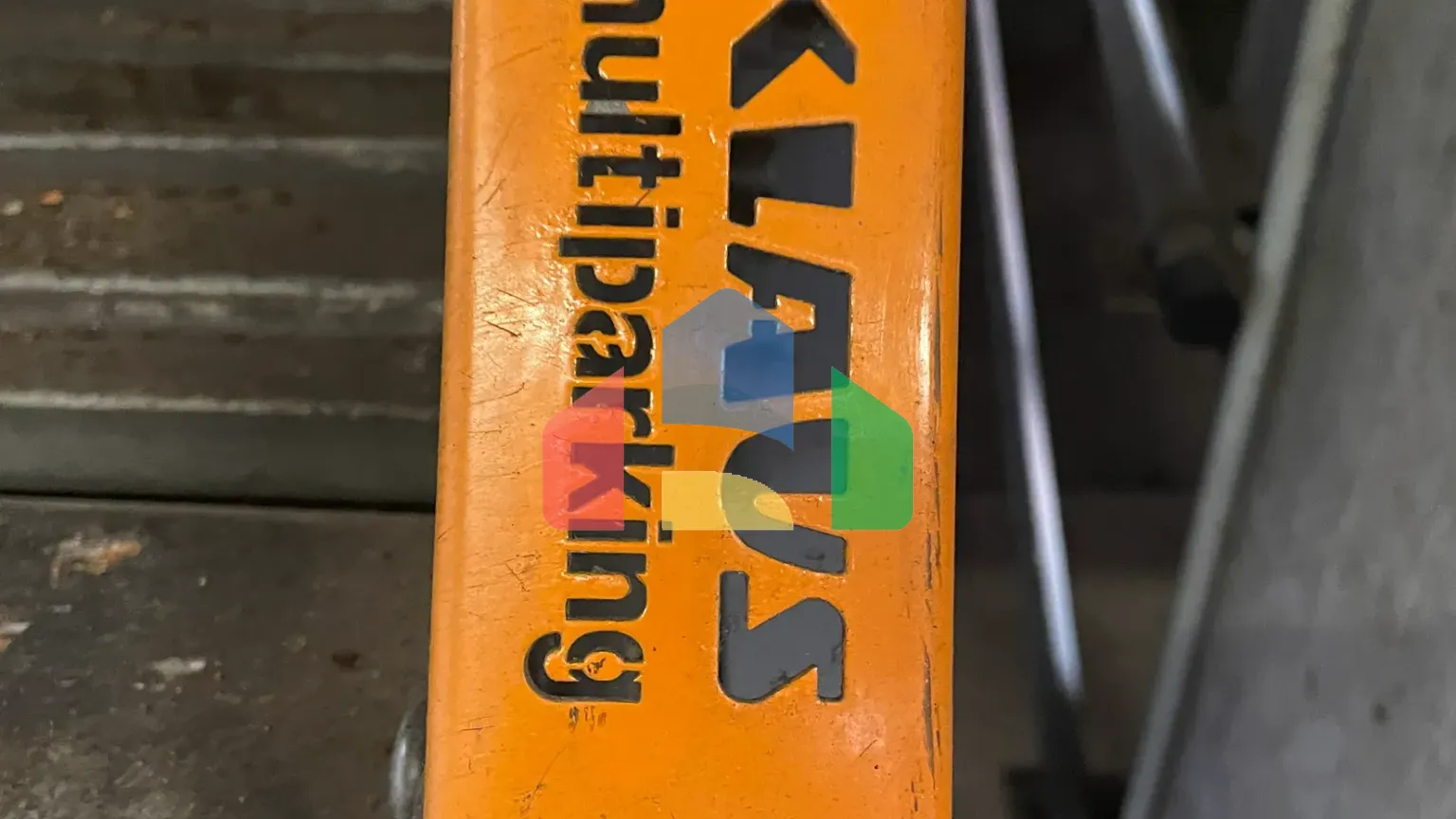 На продажу парковки 12 m²