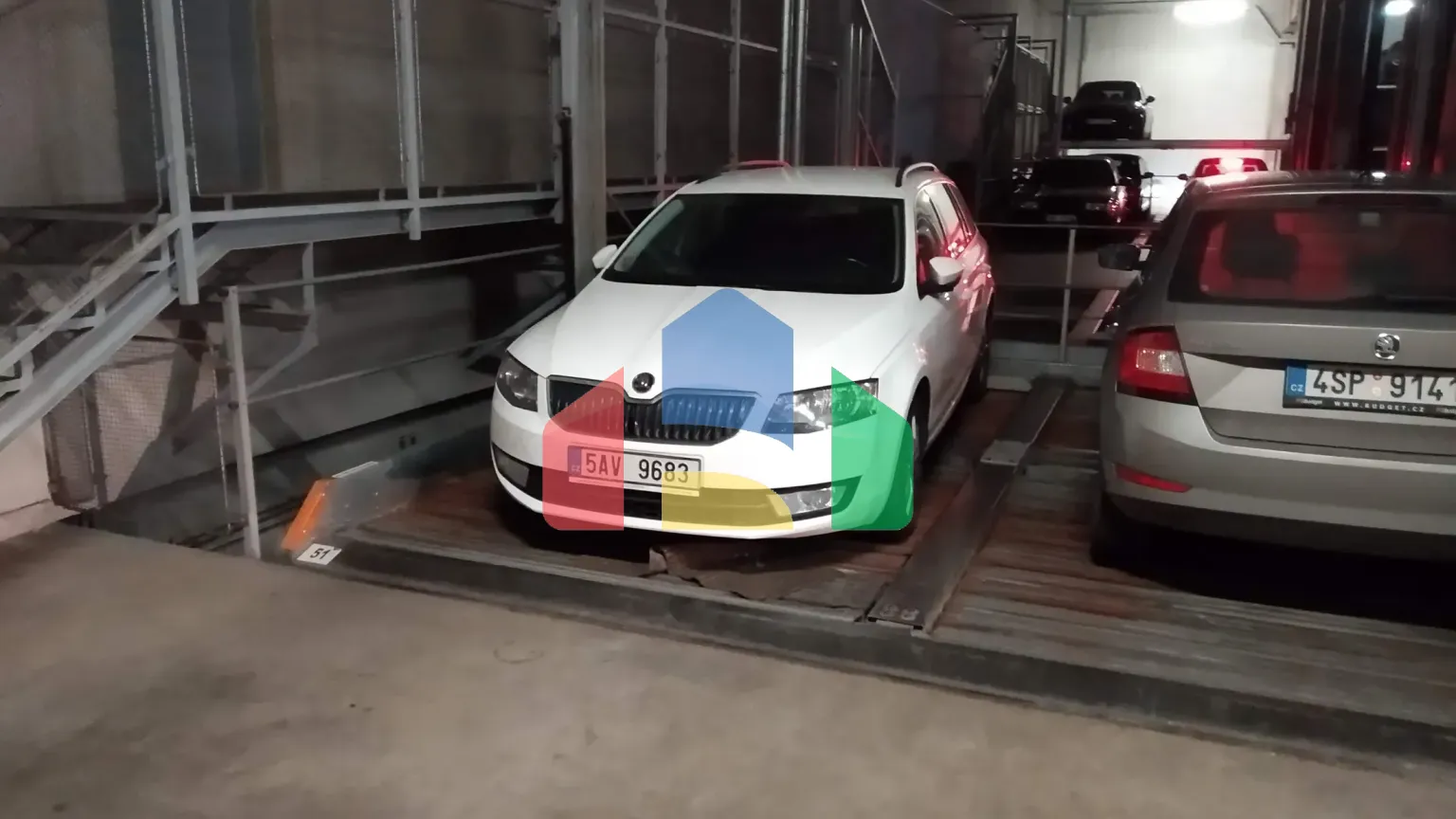 На продажу парковки 12 m²