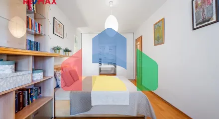 На продажу квартира 3-комн. студия 82 m²