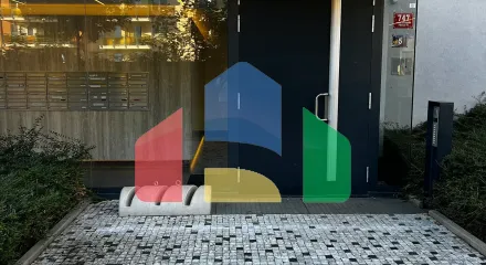 На продажу квартира 3-комн. студия 76 m²