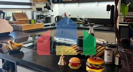 На продажу квартира 3-комн. студия 76 m²