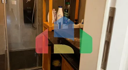 На продажу квартира 3-комн. студия 76 m²