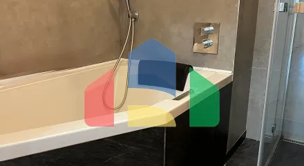 На продажу квартира 3-комн. студия 76 m²