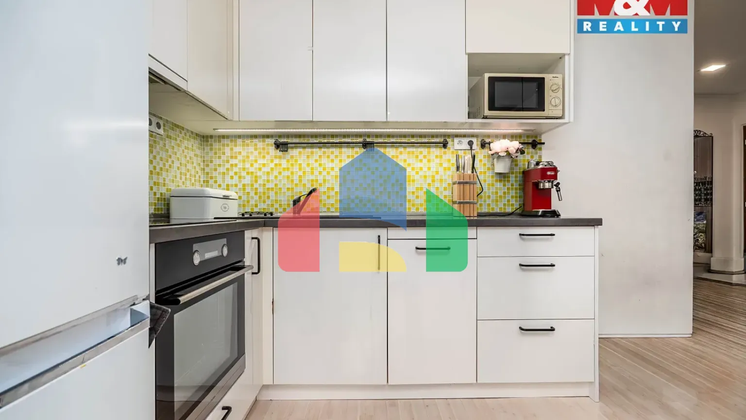 На продажу квартира 2-комн. студия 53 m²