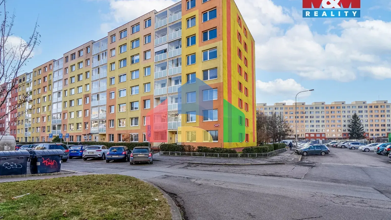 На продажу квартира 2-комн. студия 53 m²