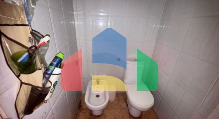 Продаётся квартира на первом этаже — отличный потенциал для ремонта