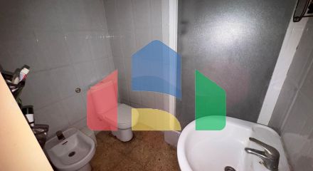 Продаётся квартира на первом этаже — отличный потенциал для ремонта