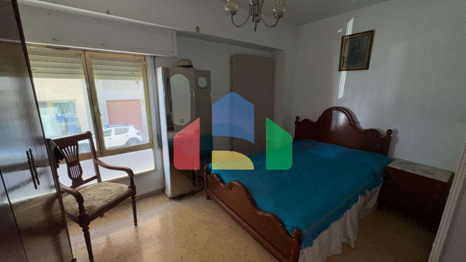 Продаётся квартира на первом этаже — отличный потенциал для ремонта