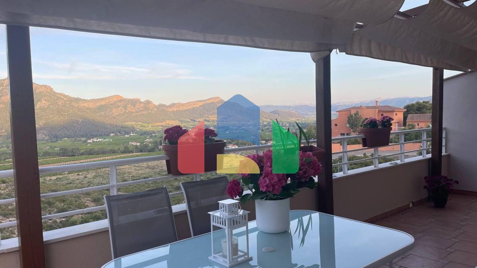 Дом в Gandia ID 2103121MAX