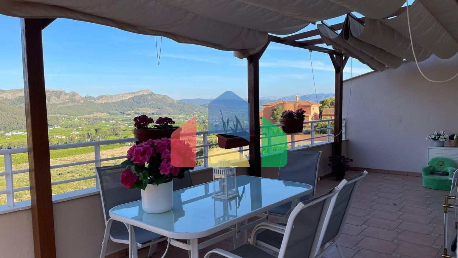 Дом в Gandia ID 2103121MAX