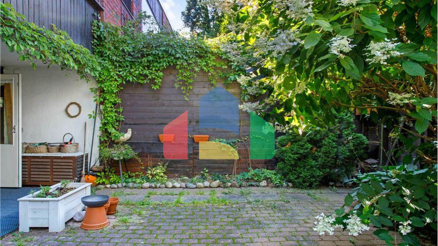 Residential - Terraced House - Espoo, Finland - FI