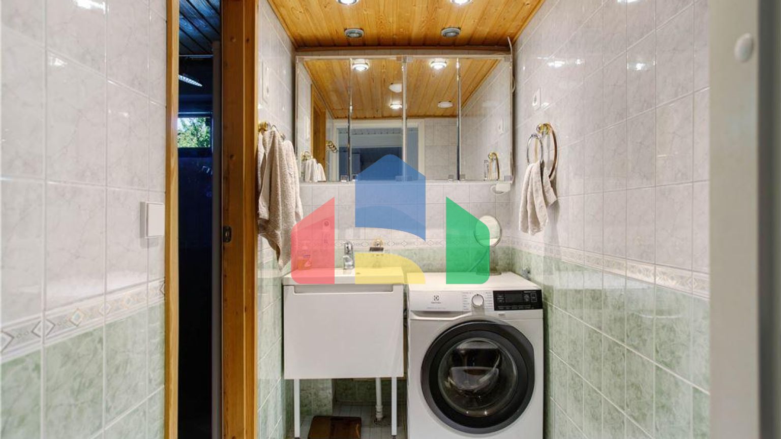 Residential - Terraced House - Espoo, Finland - FI