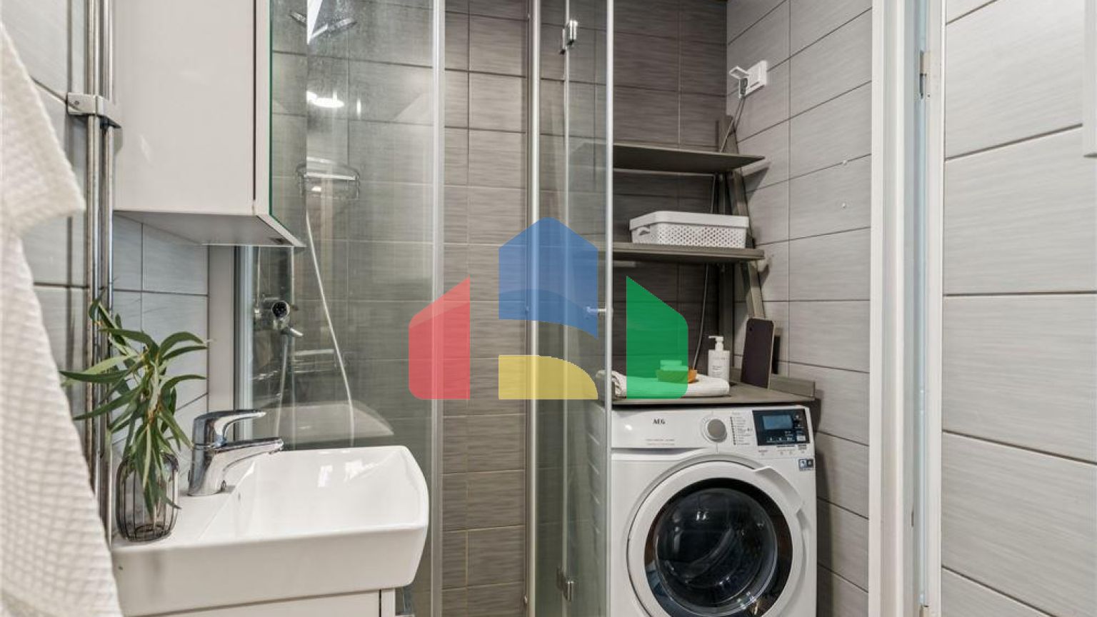 Residential - Condo/Apartment - Helsinki, Finland - FI