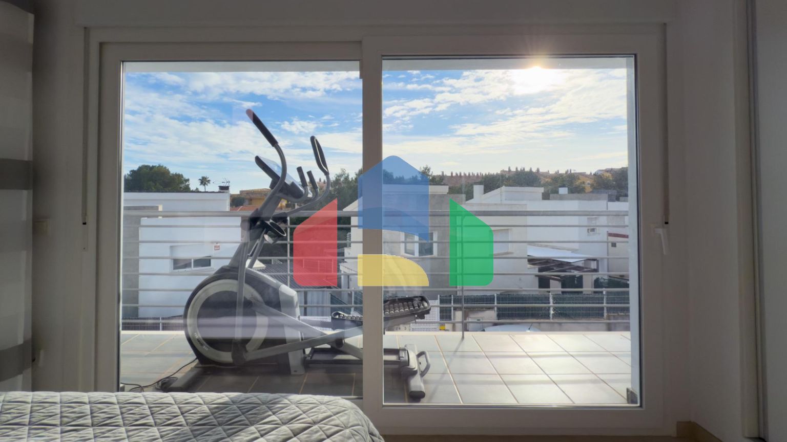 ПРЕКРАСНЫЙ ДОМ ДЛЯ ЖИЗНИ В ЛА НУСИЯ!