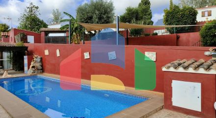 ОТДЕЛЬНАЯ ВИЛЛА, ПРОСТОРНАЯ И УЕДИНЕННАЯ, В ОКРУЖЕНИИ ПРИРОДЫ В ЛА НУСИИ