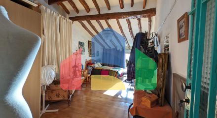 ДВУХКВАРТИРНЫЙ ДОМ В ОЧАРОВАТЕЛЬНОЙ ДЕРЕВНЕ ЛА НУСИЯ