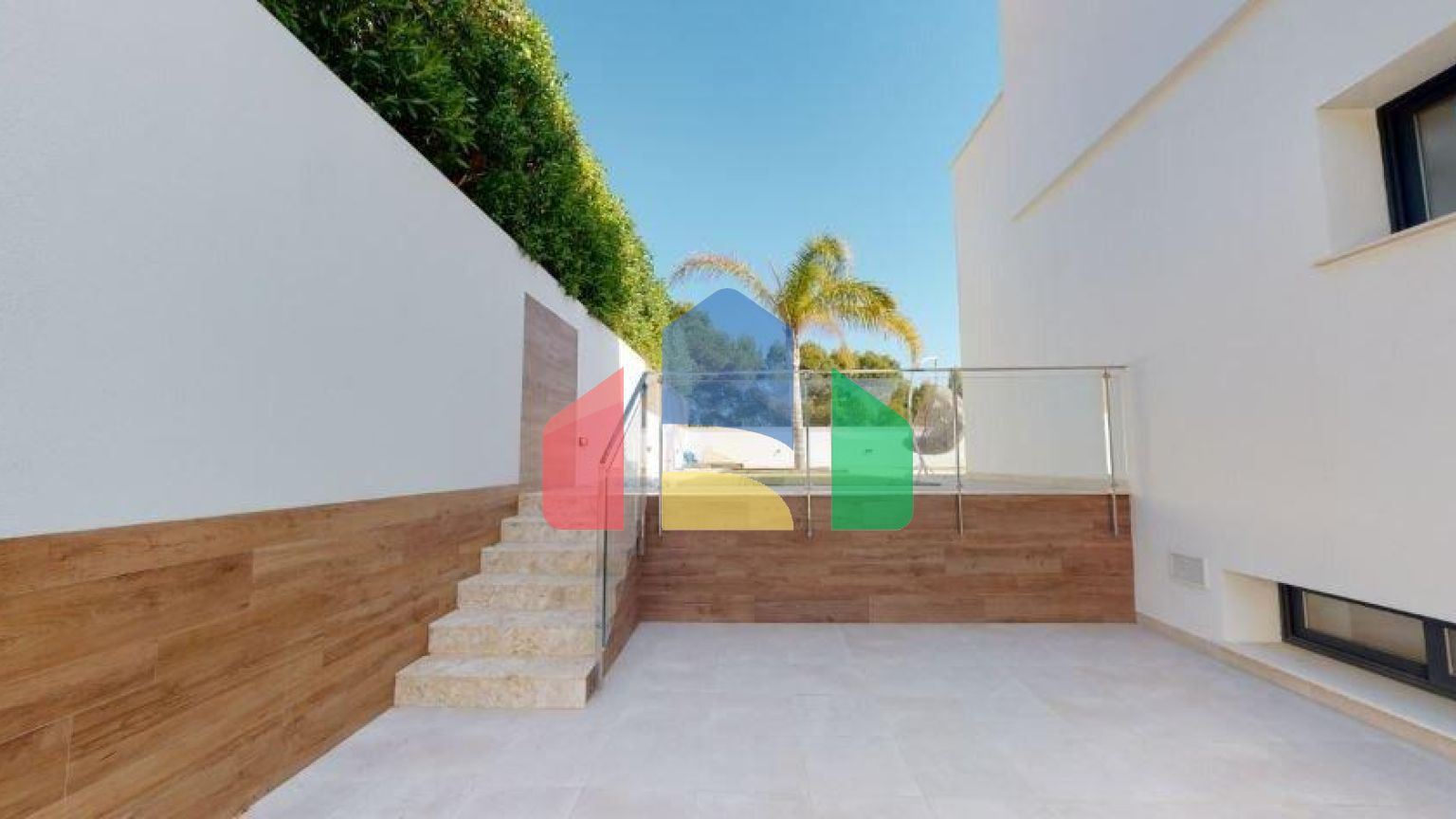 НОВЫЕ ВИЛЛЫ В ЛА НУСИИ