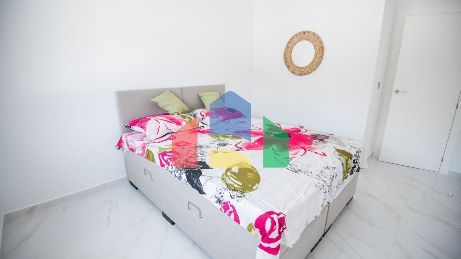 НОВЫЕ ВИЛЛЫ В ПИНАР-ДЕ-КАМПОВЕРДЕ