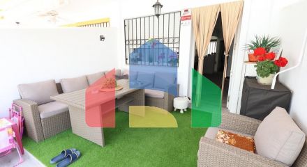 Torre de la Horadada duplex townhouse located directly in front of the communal pool