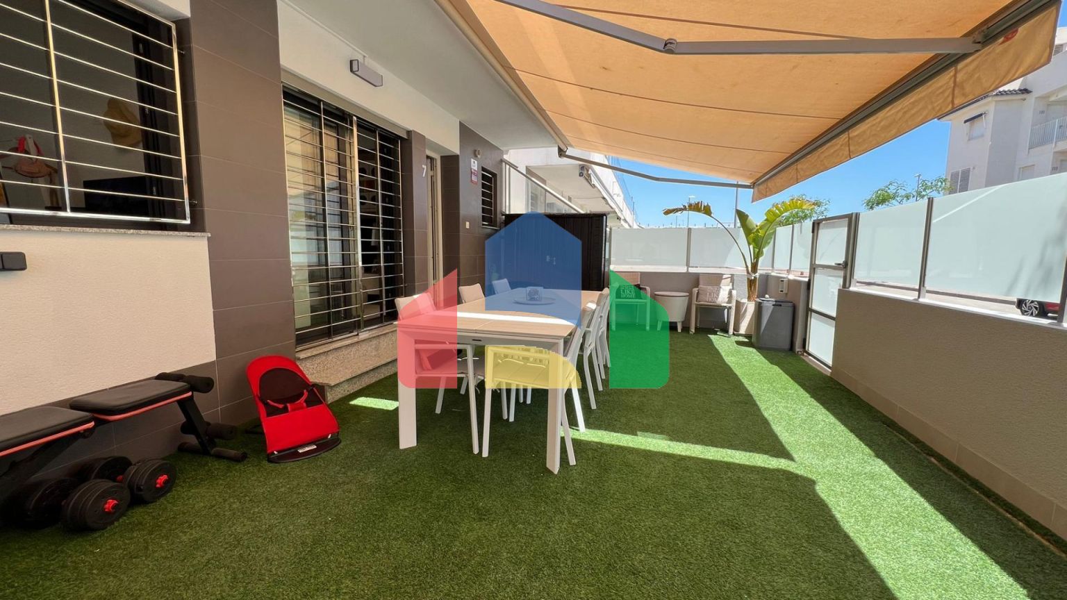 Бунгало в Пилар де ла Орадада ID B10923