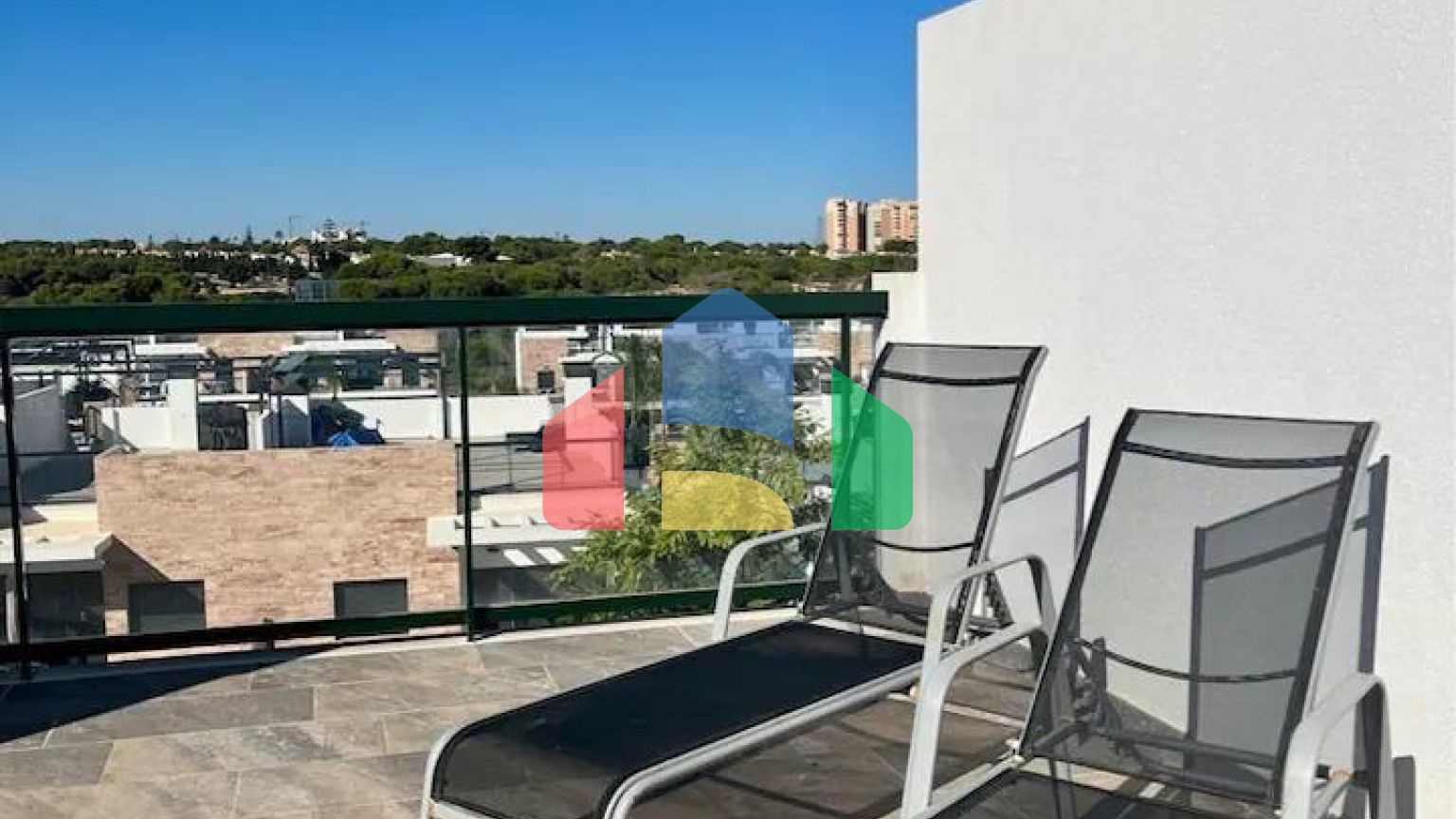 Современная квартира в Пилар-де-ла-Орадда