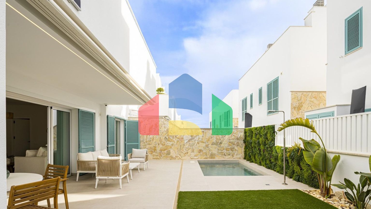 НОВЫЙ ЖИЛОЙ КОМПЛЕКС В ТОРРЕ-ДЕ-ЛА-ОРАДАДА