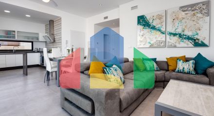 СРЕДИЗЕМНОМОРСКАЯ ВИЛЛА В ГОРОДСКОЙ ЗОНЕ НЕДАЛЕКО ОТ МОРЯ