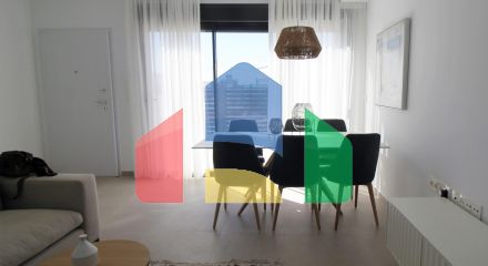 Современные таунхаусы и двухквартирные дома в Пилар-де-ла-Орадада