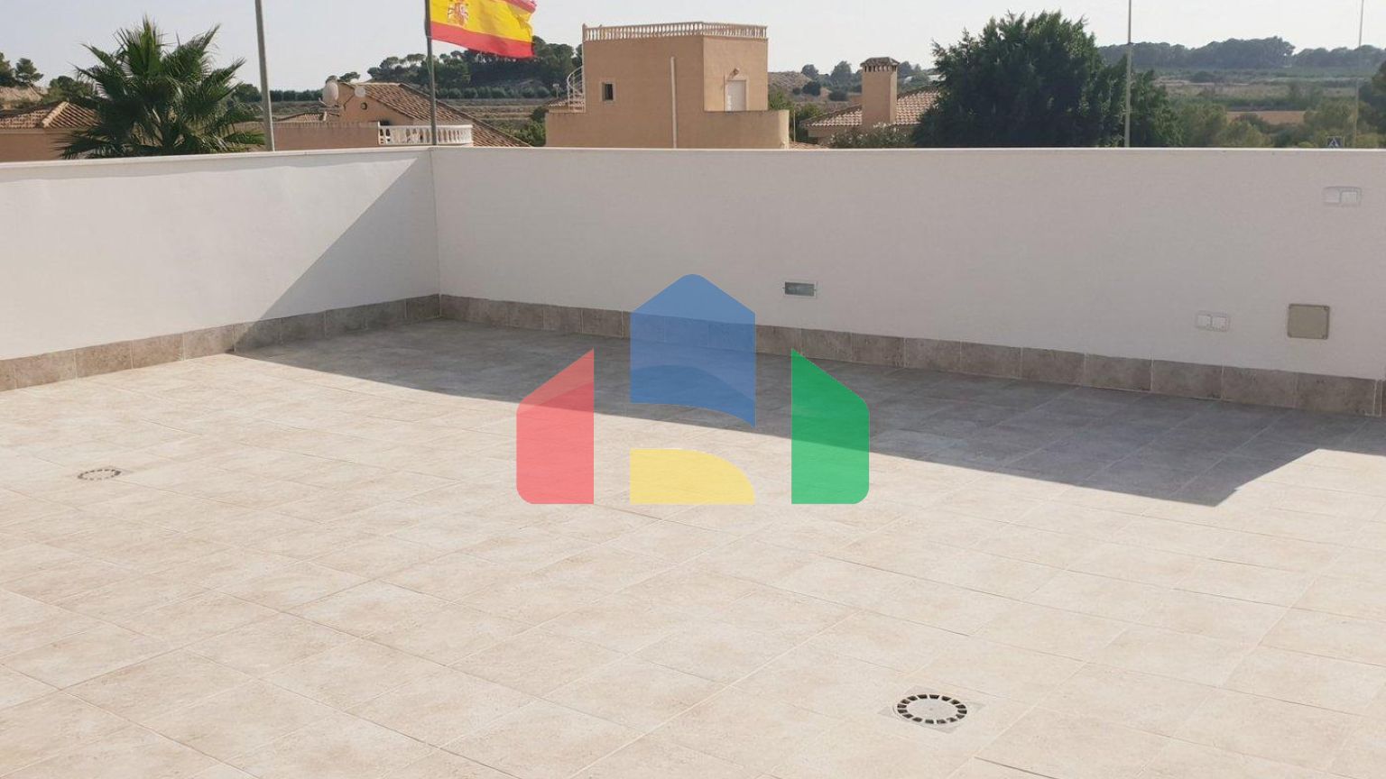 НОВЫЕ ВИЛЛЫ В ПИНАР-ДЕ-КАМПОВЕРДЕ