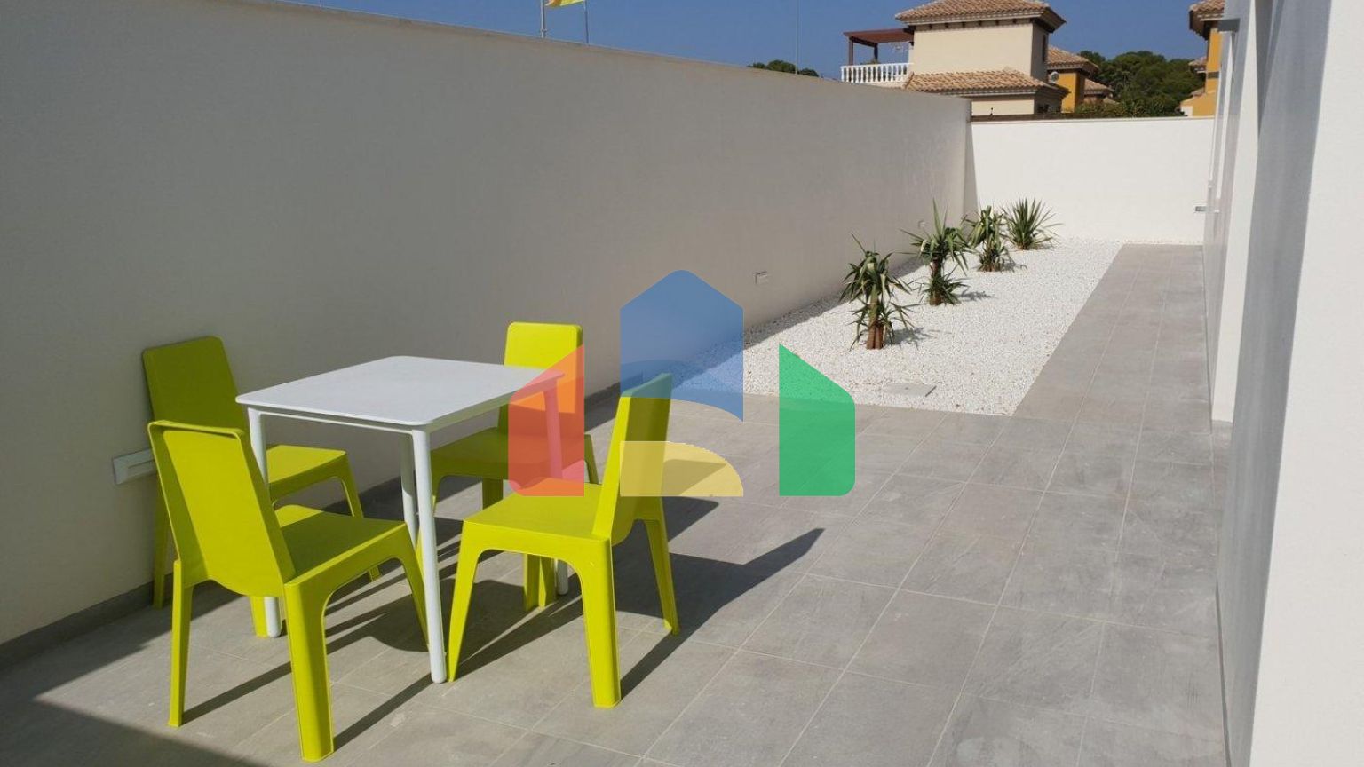 НОВЫЕ ВИЛЛЫ В ПИНАР-ДЕ-КАМПОВЕРДЕ