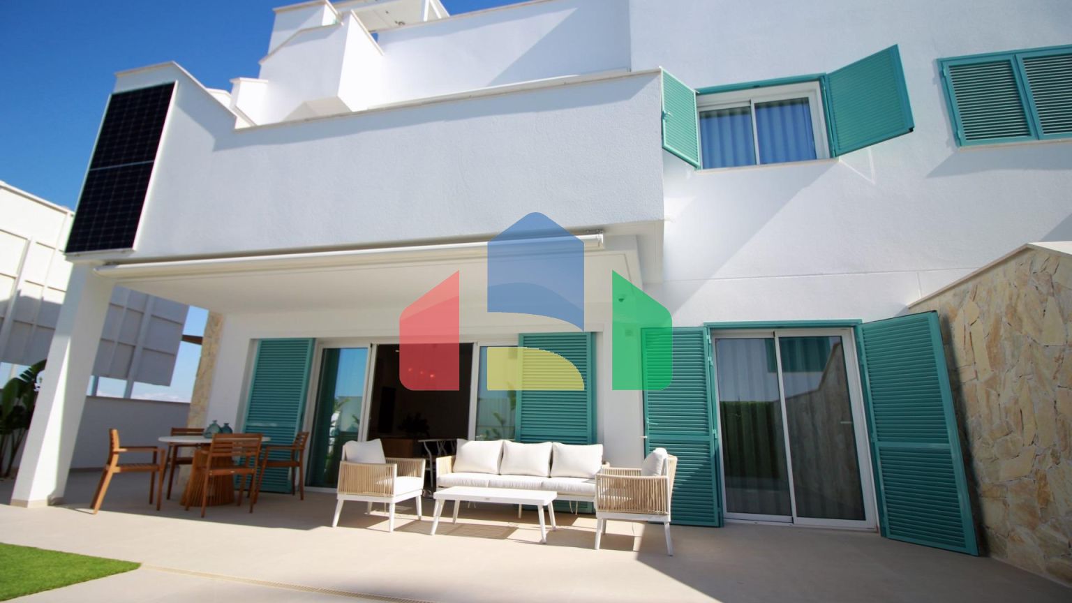 НОВЫЙ ЖИЛОЙ КОМПЛЕКС В ТОРРЕ-ДЕ-ЛА-ОРАДАДА