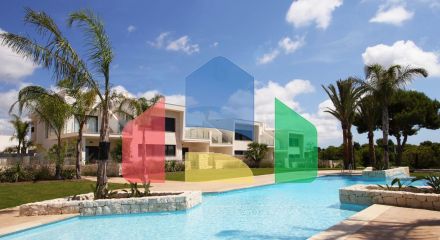 НОВЫЙ ЖИЛОЙ КОМПЛЕКС В ПИЛАР-ДЕ-ЛА-ОРАДАДА НА ПОЛЕ ДЛЯ ГОЛЬФА