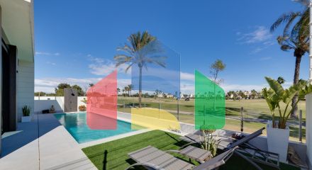 НОВЫЕ ВИЛЛЫ В ПИЛАР-ДЕ-ЛА-ОРАДАДА НА ПОЛЕ ДЛЯ ГОЛЬФА