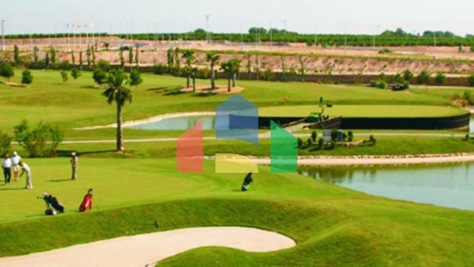 Эксклюзивные бунгало-новостройки в Пилар-де-ла-Орадада — уникальный стиль