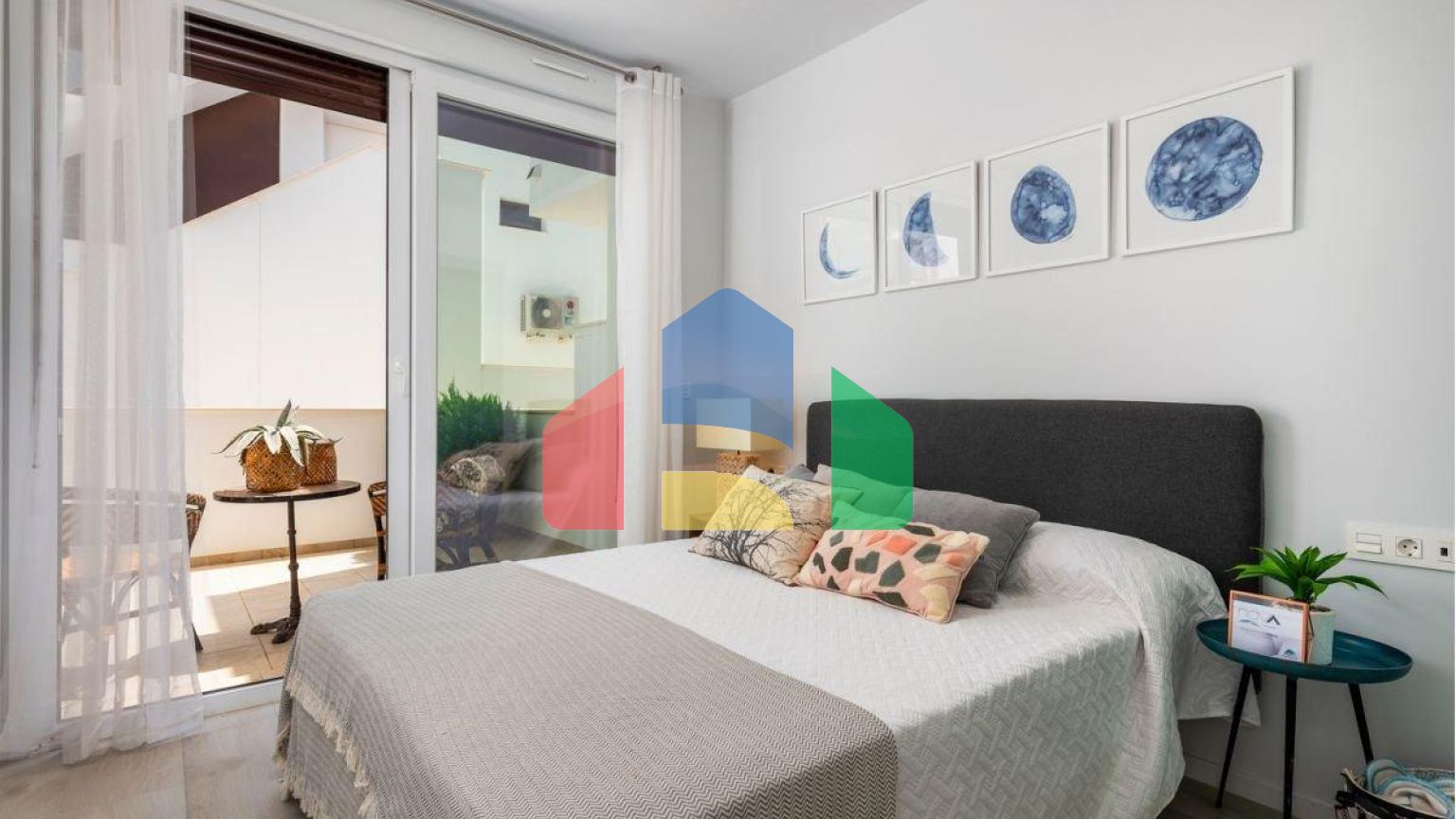 НОВЫЕ БУНГАЛО В ТОРРЕ-ДЕ-ЛА-ОРАДАДА