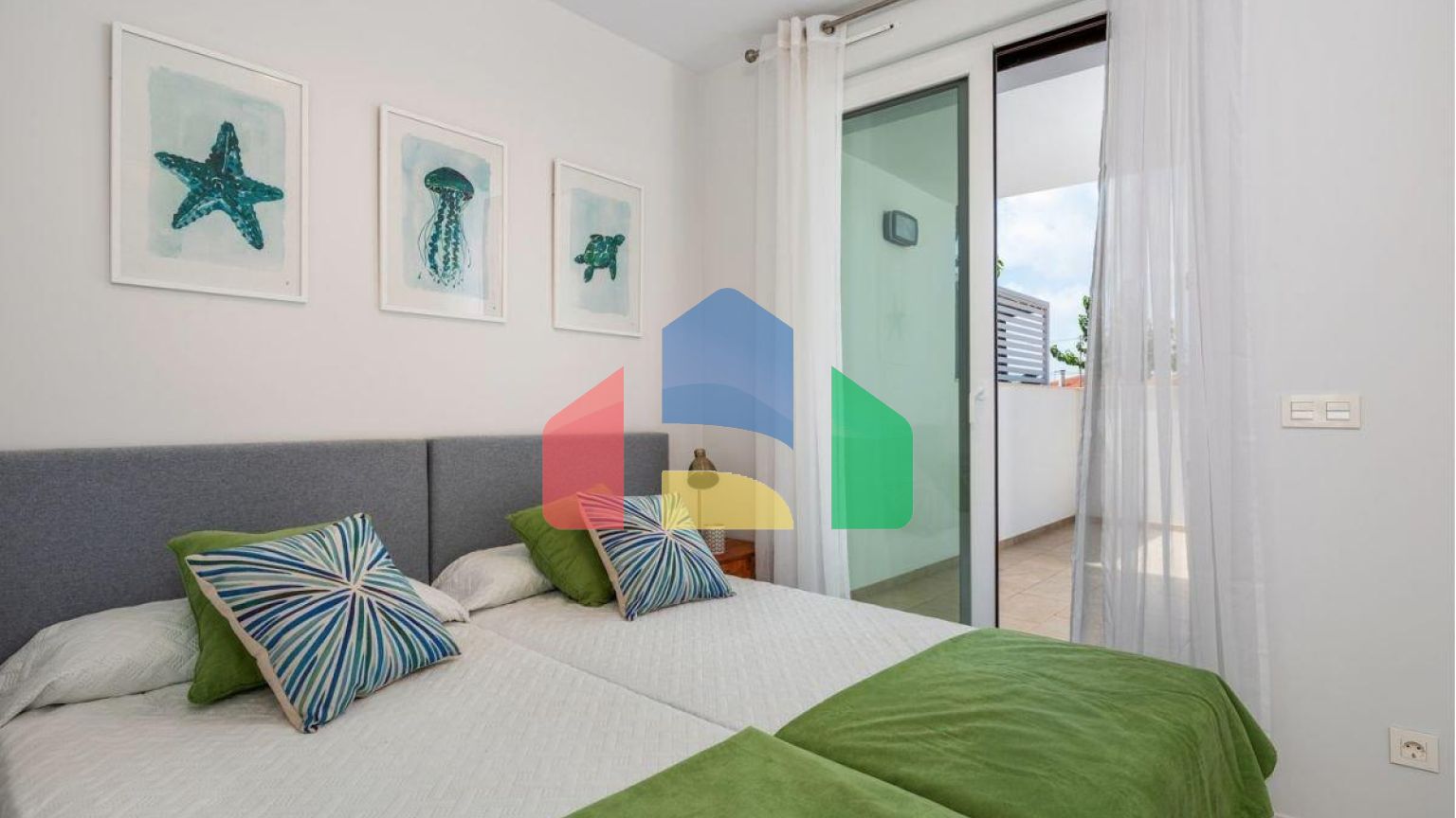 НОВЫЕ БУНГАЛО В ТОРРЕ-ДЕ-ЛА-ОРАДАДА