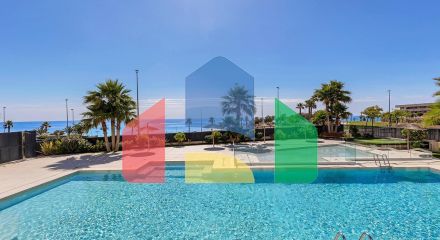 АПАРТАМЕНТЫ С ВИДОМ НА МОРЕ В MIL PALMERAS! 2 СПАЛЬНИ. 2 ВАННЫЕ КОМНАТЫ. ГАРАЖ+КЛАДОВКА.