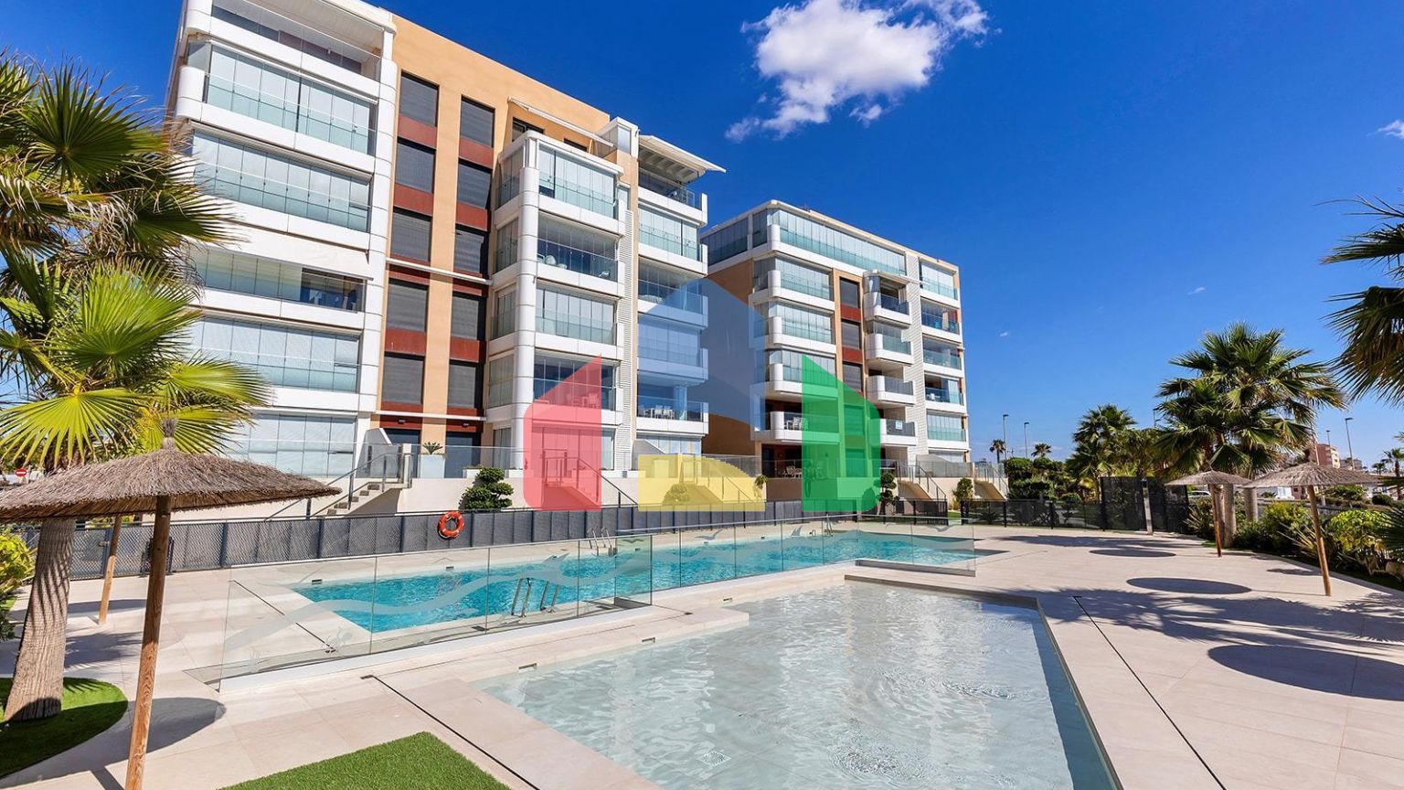 АПАРТАМЕНТЫ С ВИДОМ НА МОРЕ В MIL PALMERAS! 2 СПАЛЬНИ. 2 ВАННЫЕ КОМНАТЫ. ГАРАЖ+КЛАДОВКА.