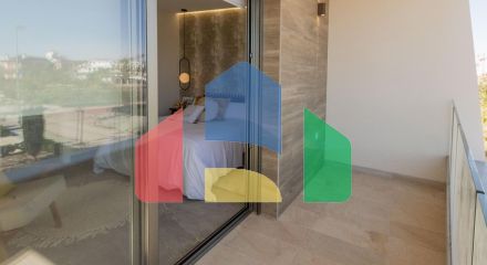 НОВЫЕ ВИЛЛЫ В ПИЛАР-ДЕ-ЛА-ОРАДАДА НА ПОЛЕ ДЛЯ ГОЛЬФА