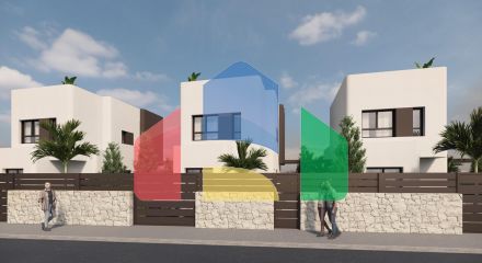 Новые виллы на первой линии гольф-курорта Ло Ромеро