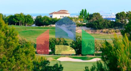 Новые виллы на первой линии гольф-курорта Ло Ромеро