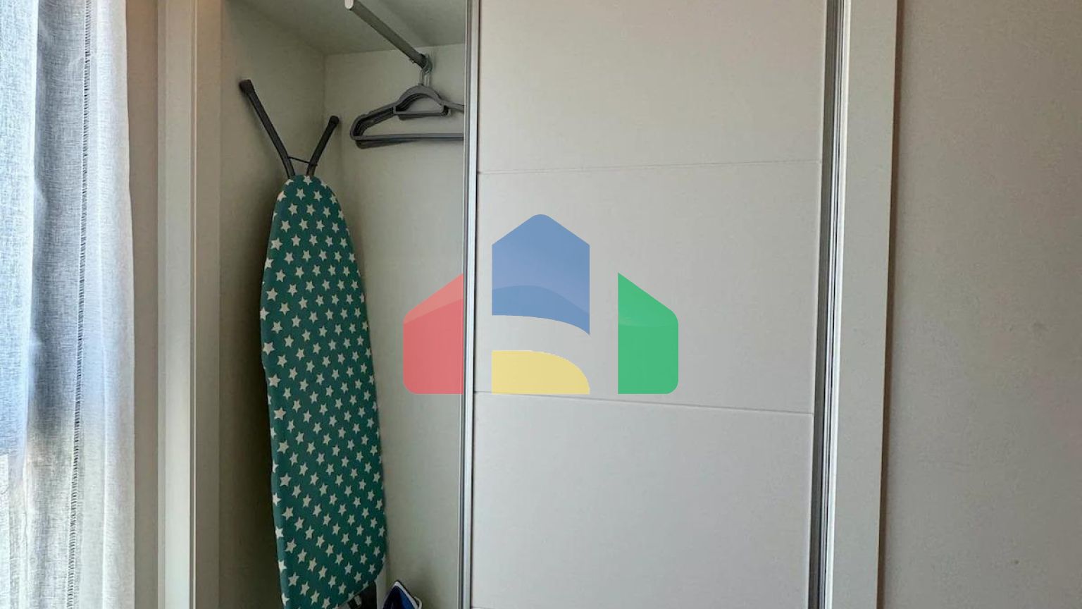 Современная квартира в Пилар-де-ла-Орадада