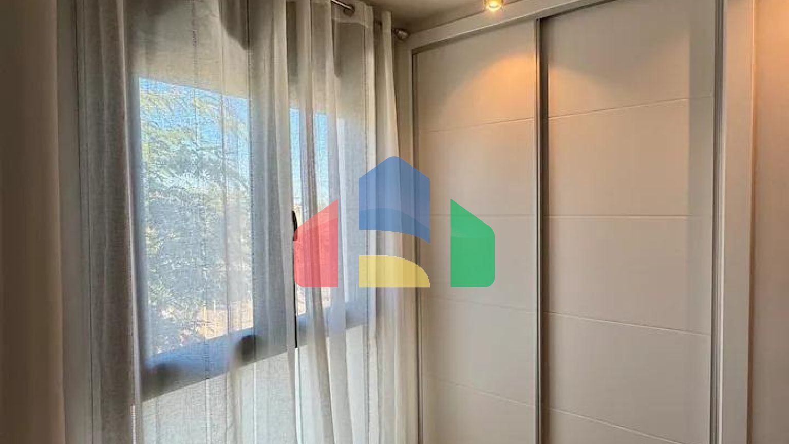 Современная квартира в Пилар-де-ла-Орадада