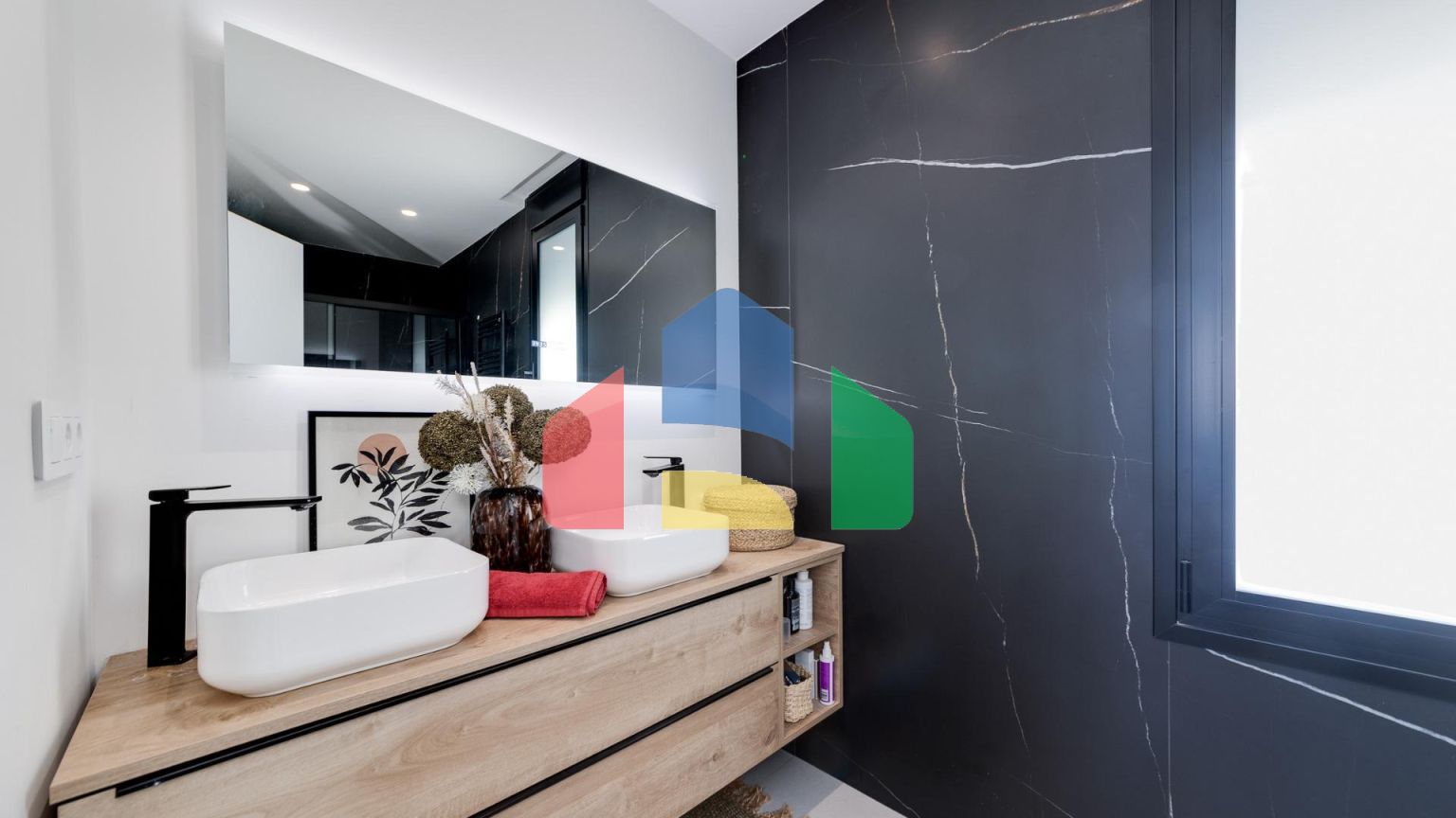 НОВЫЕ ВИЛЛЫ В ПИЛАР-ДЕ-ЛА-ОРАДАДА НА ПОЛЕ ДЛЯ ГОЛЬФА