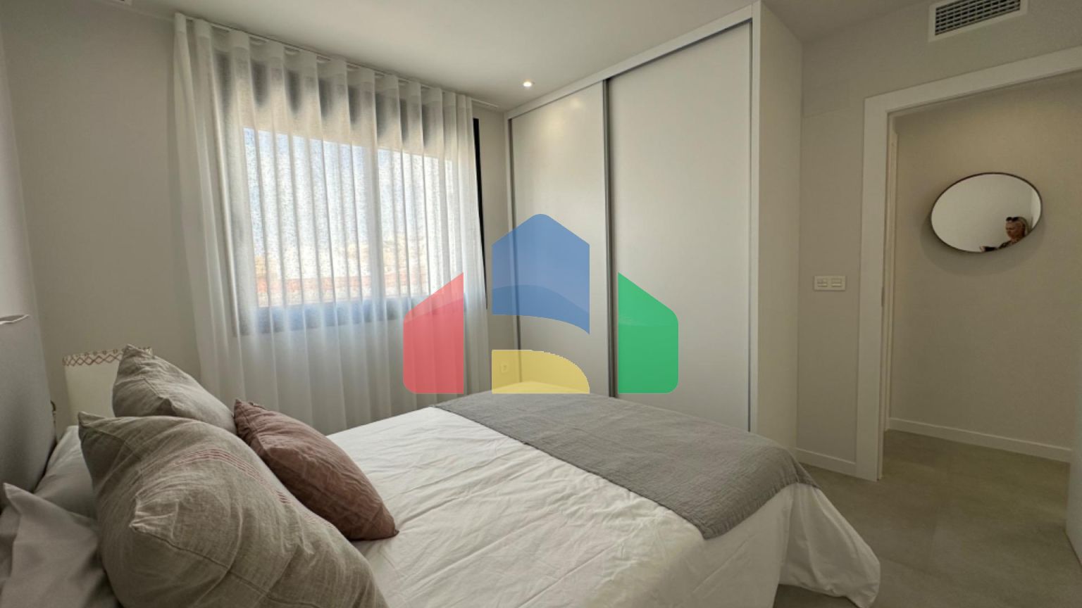 Комплекс из 6 бунгало в Пилар де ла Орадада