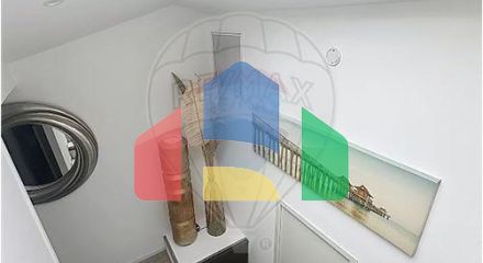 Residential - Single Family Home - Nîmes, , Occitanie - FR