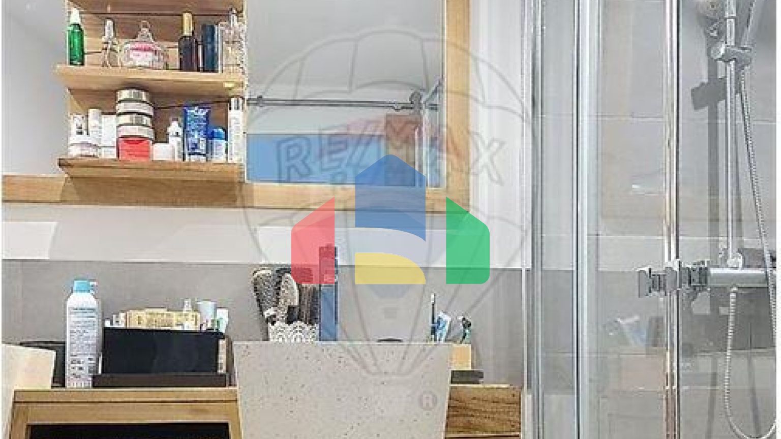 Residential - Single Family Home - Nîmes, , Occitanie - FR