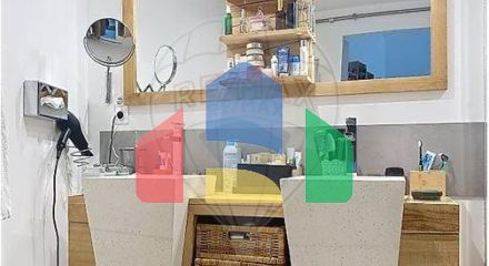 Residential - Single Family Home - Nîmes, , Occitanie - FR