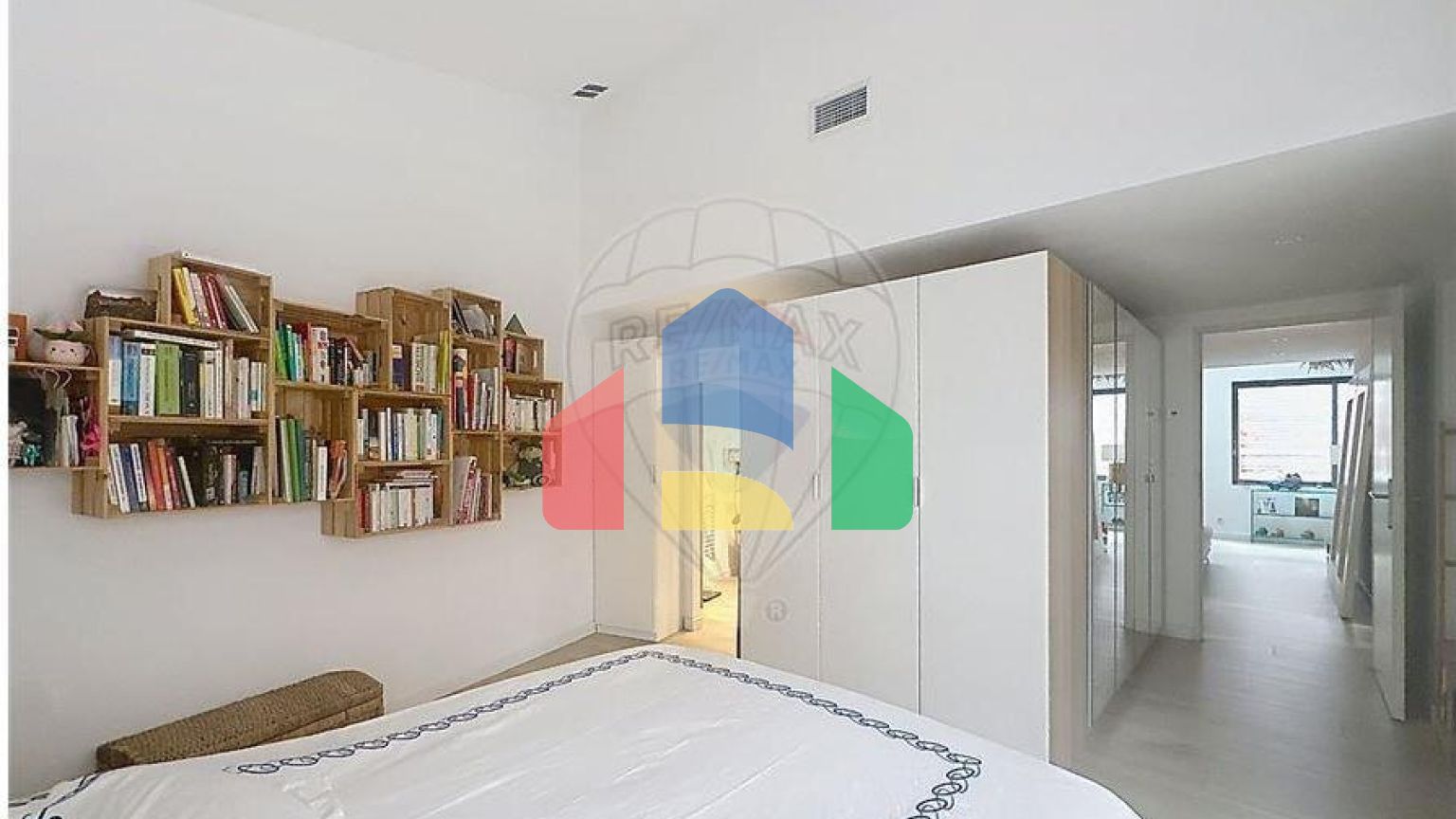 Residential - Single Family Home - Nîmes, , Occitanie - FR