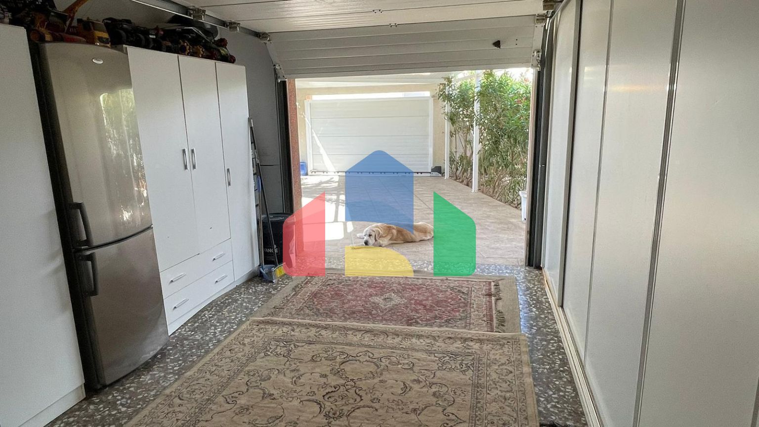 ВИЛЛА В CIUDAD QUESADA В СРЕДИЗЕМНОМОРСКОМ СТИЛЕ. 4 СПАЛЬНИ. 4 ВАННЫЕ КОМНАТЫ. С УЧАСТКОМ 700 М2. И ПЛОЩЯДЬЮ 233 М2. БАССЕЙН